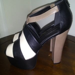 Open Toe Pump in Black & Taupe with Cream Chevron